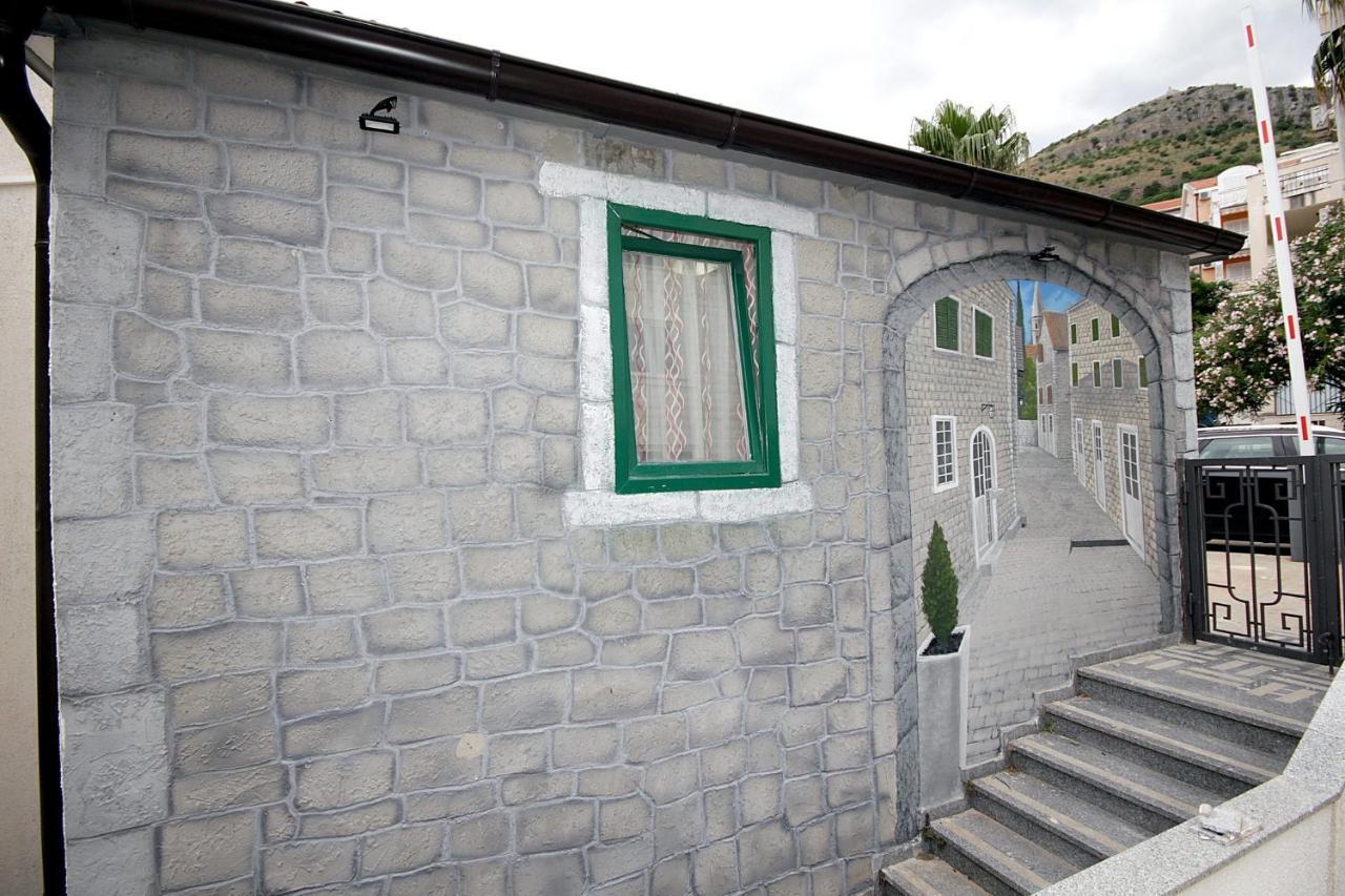 Studio Apartman Sveti Stefan Apartment Exterior photo